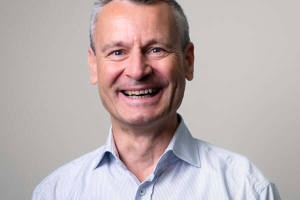 Porträt von Harald Henzler